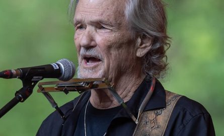 Kris Kristofferson, el militar hippie que revolucionó Nashville